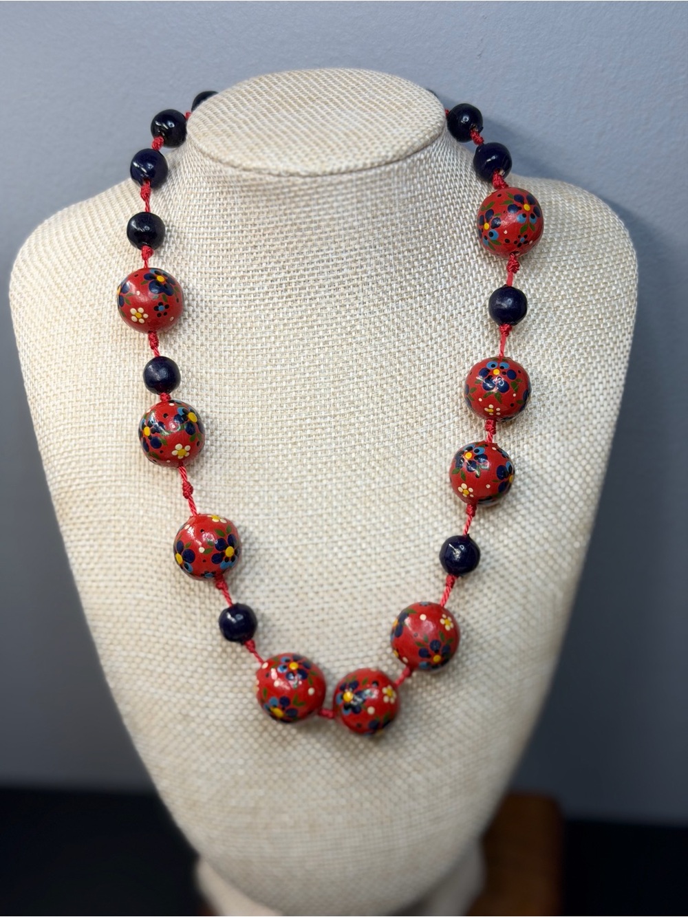 Vintage Hand-Painted Red Floral Bead Necklace